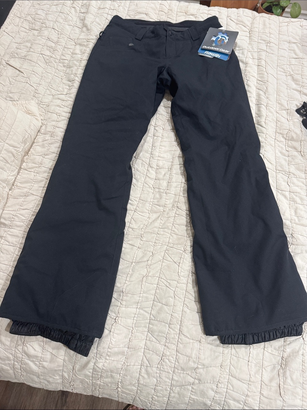Rawik Outdoor Women’s Black Flare Ski Pants